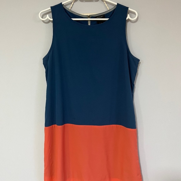 Dress size medium - Canadian brand Against Nudity - Picture 1 of 2